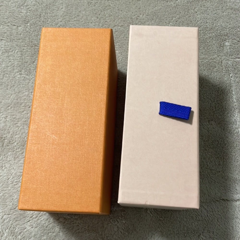 LV BOX - Picture 3 of 4